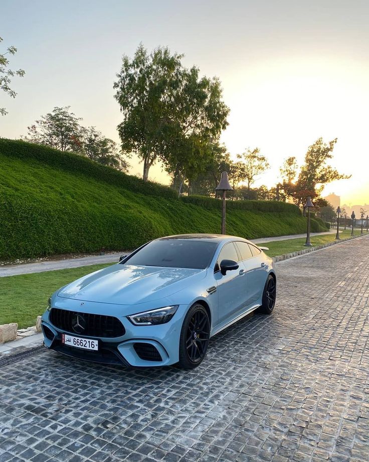 Luxury Car 5